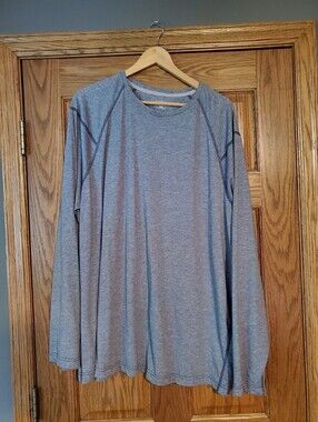Ultimate Terrain Men's 3XL Long Sleeve Shirt.